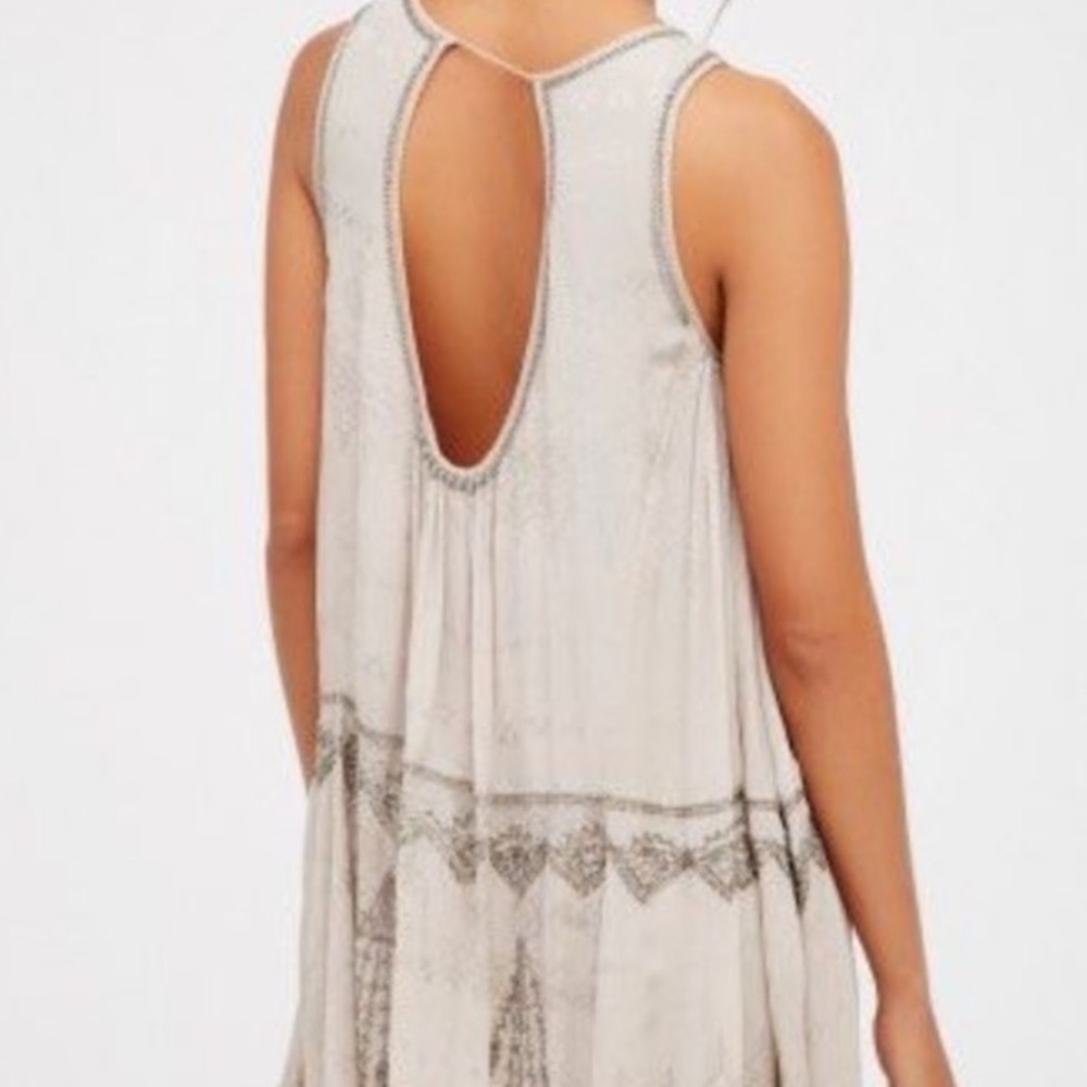 Free People Delilah Mini Dress Size Small Grey with Silver beading - Picture 4 of 16